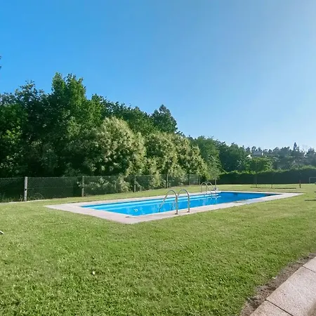 Hotel Gran Casa Pareada Con Piscina En Vigo. Playa: 9min 4*